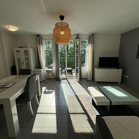 Fantasy By Dream Apartments Serris Bagian luar foto
