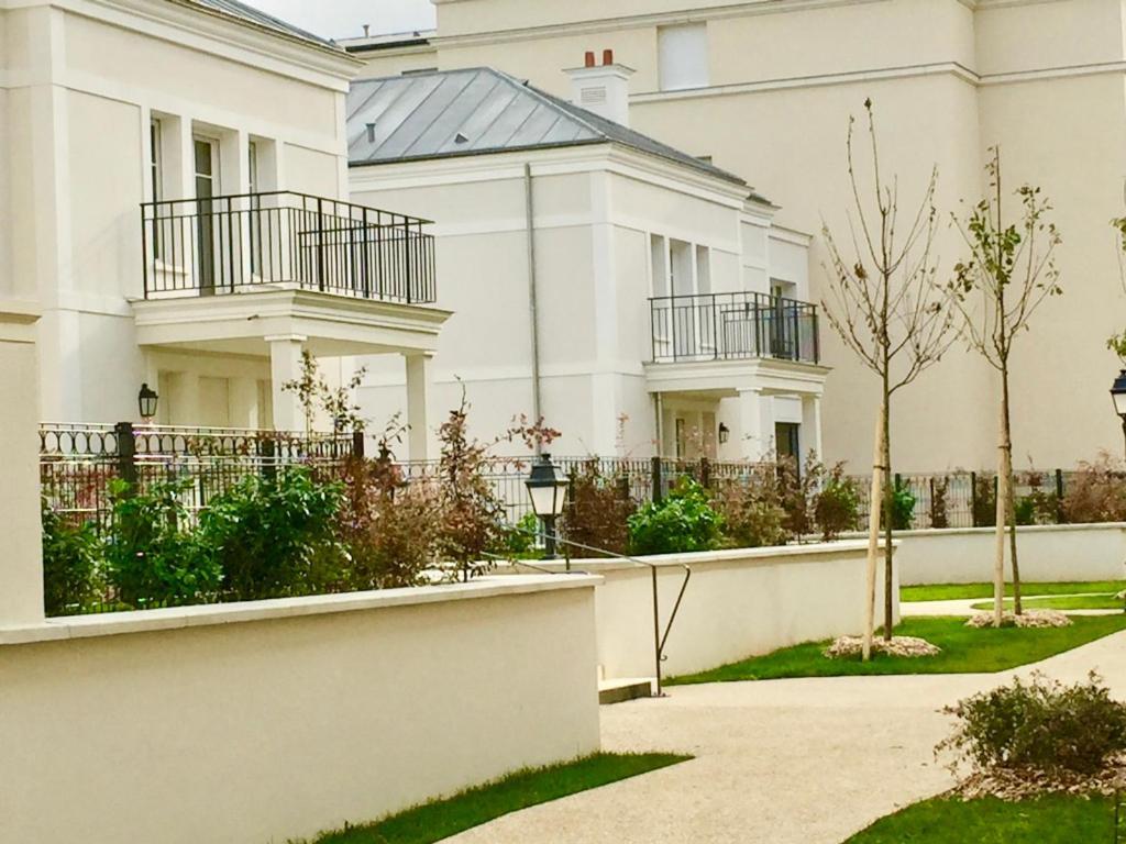 Fantasy By Dream Apartments Serris Bagian luar foto